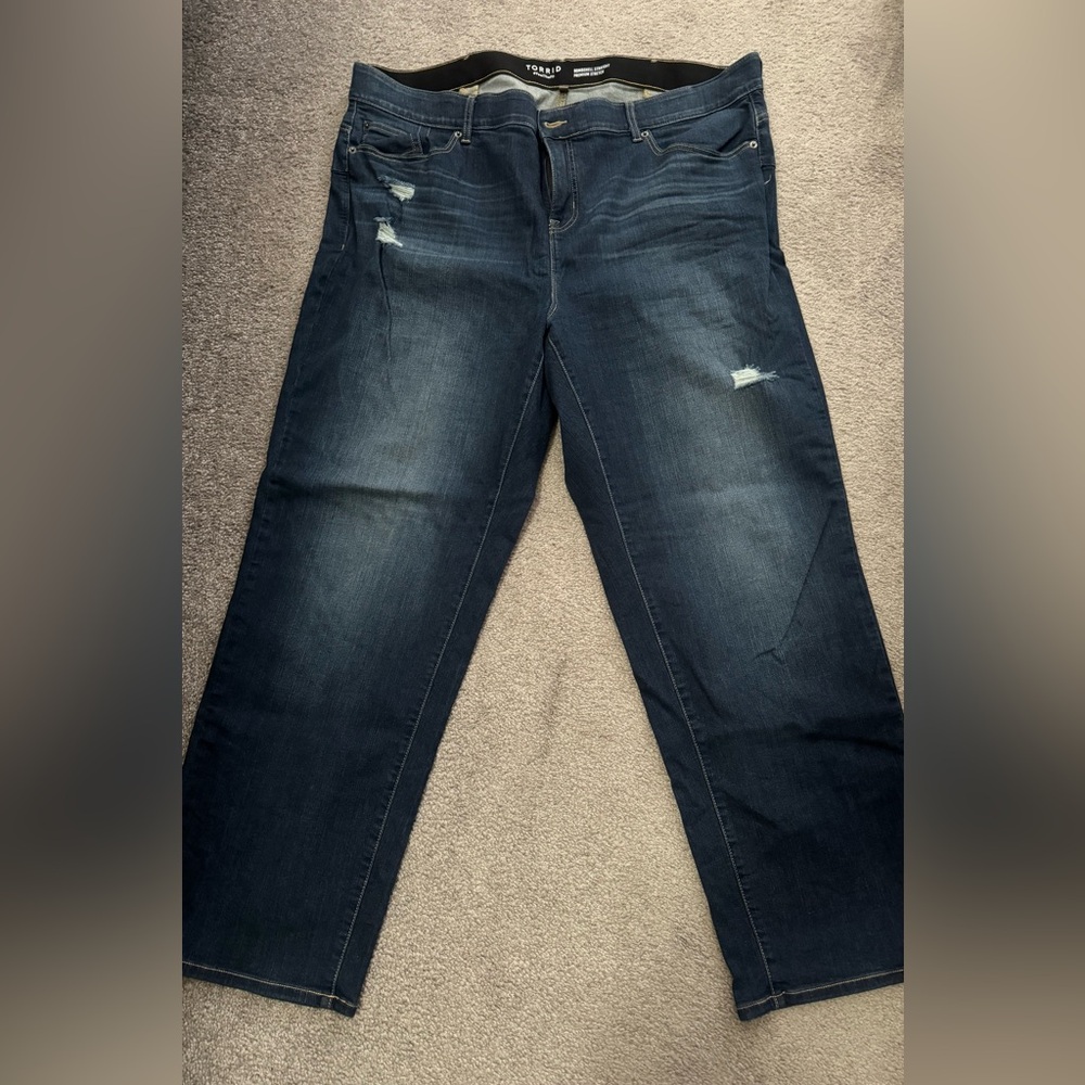 Torrid Bombshell Straight Size 26 Tall